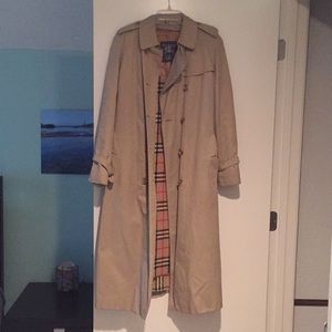 Vintage Burberry Trench coat